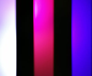 3-Color Strobe: Purple/White/Pink